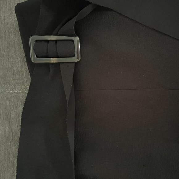 Black Flared Pants With Belt - Picture 4 of 5